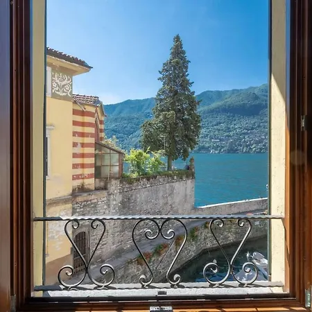 Romantic Pier Daire