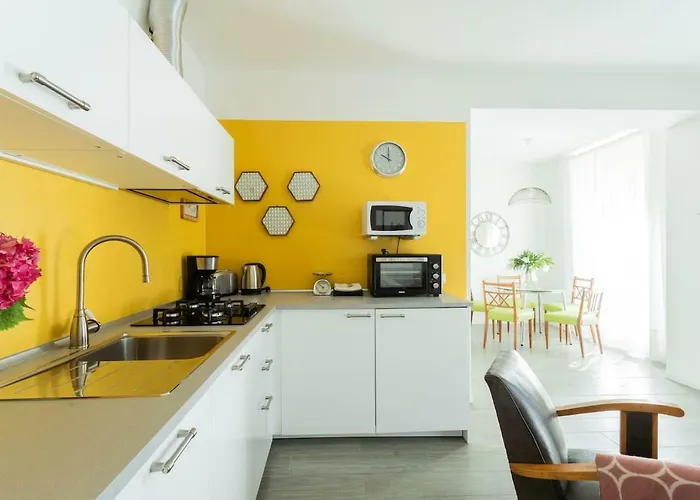 Apartment Romantic Pier By Rent *