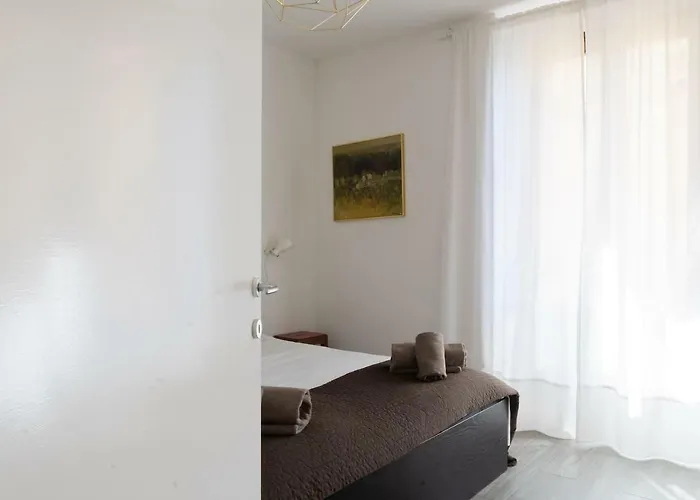 Romantic Pier By Rent Apartment
