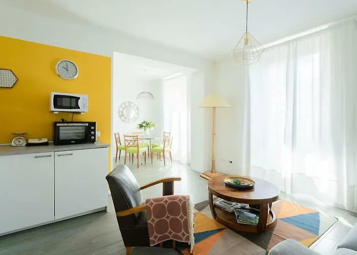 Apartment Romantic Pier By Rent